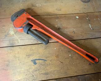 Heavy Duty Pipe Wrench