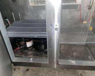 Beer Refrigeration Units (Located Off-Site). You Will Need To Coordinate Pick-Up With Double Luck Auctions.