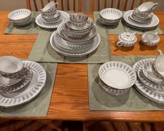 Japanese China for 8, Extra