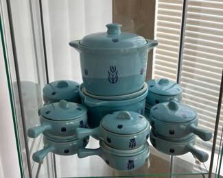 Large Pots, Handled Soups