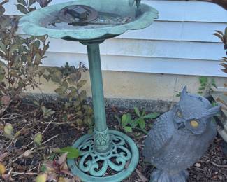 BirdBath & Owl