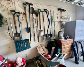 Get ready for the snow -- or next year gardening