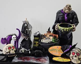 Halloween Decor, as pictured