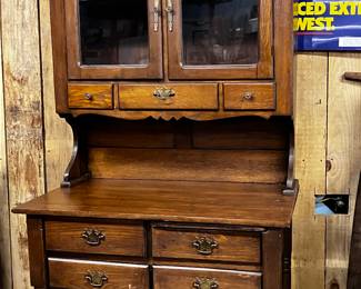 Possum belly cabinet