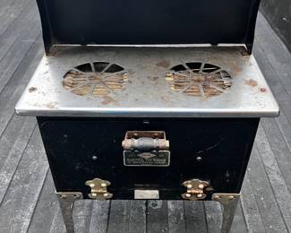 Child’s toy electric range
