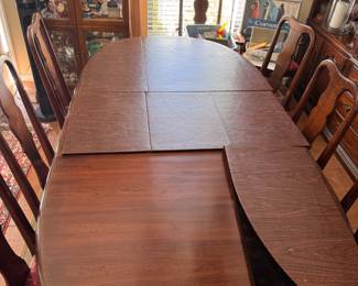 Thomasville Cherry Dining Room table