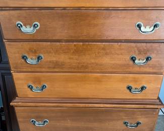 Solid wood antique dresser with 6 drawers