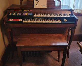 Conn Organ - KR6054 "The Strummer" - $120