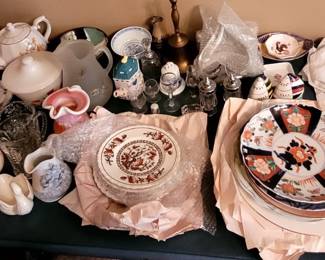 tbl in dining room