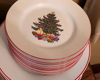 xmas plate closeup