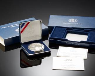 2005-P US Mint Marine Corps 230th Anniversary Proof Silver Dollar Coin Iwo Jima OGP & COA