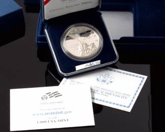 2005-P US Mint Marine Corps 230th Anniversary Proof Silver Dollar Coin Iwo Jima OGP & COA