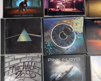 Extensive Pink Floyd CD Collection: A Journey Through Studio Classics, Official Live Albums, and Rare 1970s Bootleg Recordings