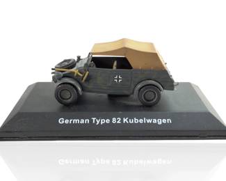 WWII German Kübelwagen Utility Car 1:43 Scale Plastic Model - Luftwaffe WL Plate