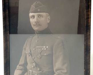 Antique WWI Framed Portrait Photograph of a Decorated Officer