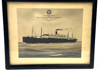 Historic 1930 WWI Gold Star Mother Pilgrimage Commemorative Photograph of the S.S. Republic