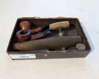 Vintage Smoking Pipe Set