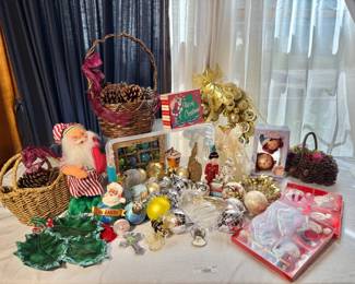 Vintage Christmas Decor Collection