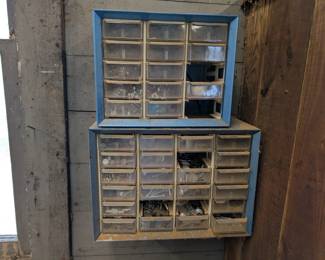 Plastic Organizer with Hardware