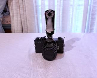 Vivitar XC-4 Camera with Flash