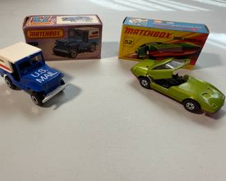 Matchbox No. 5 US Mail & No. 52 Dodge Charger MK3