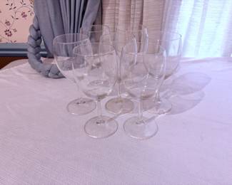 Set of Elegant Wine Glasses