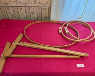 Wooden Quilting Hoop Set