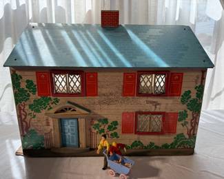 Vintage Keystone Dollhouse
