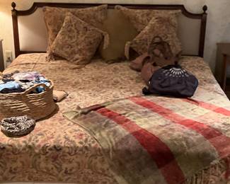 KING SIZE BED