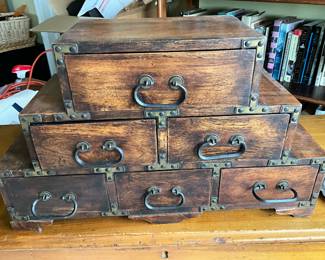 Attractive storage box