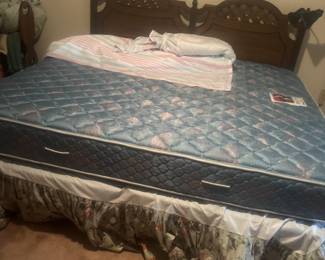 King size bed