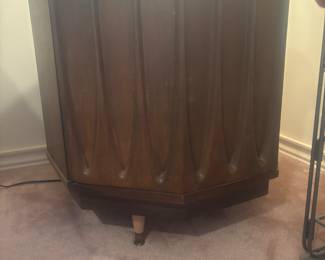 Broyhill Brasilia end table. Legs have been taken off because they were added after purchased.