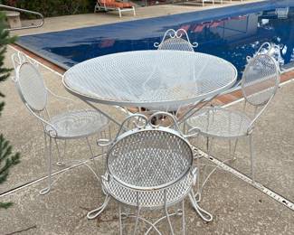 Vintage wrought iron patio furniture