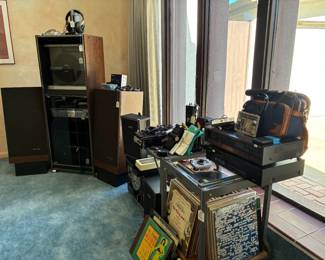 Vintage electronics corner