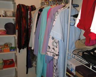 We have a nice very clean selection of women's clothing