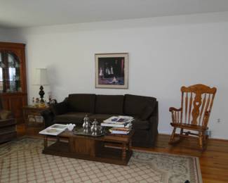 Solid wood rocking chair, comfortable couch