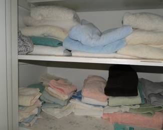 Clean towels, in all sizes