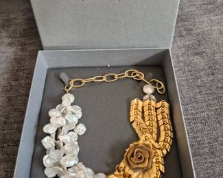 Dannijo NY pearl gold over necklace