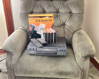 VCR W/ Sofa Chair