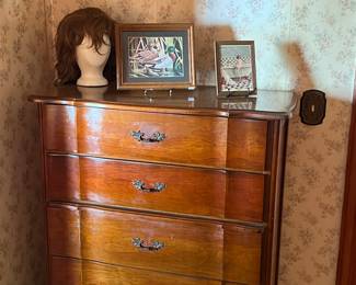 Chest W/ Drawers 