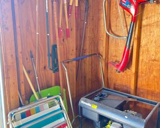 Yard tools & lawn/beach chairs 