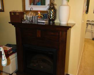 Electric fireplace, not lit and works perfectly