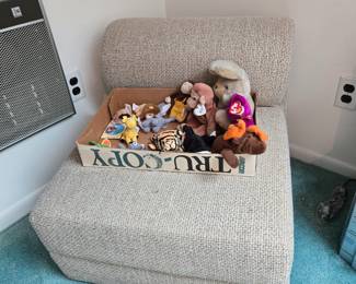 Fold out chair