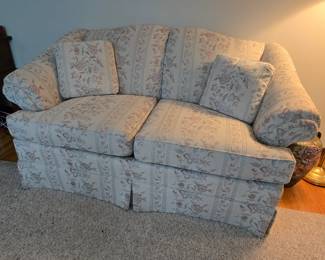 Love seat