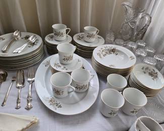 Haviland dish set