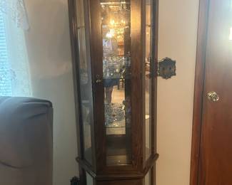 display cabinet