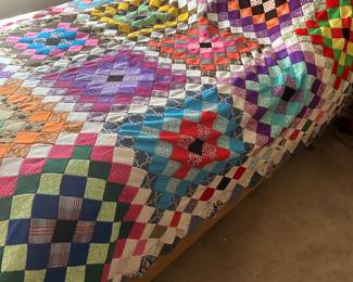 Colorful trip around the world quilt