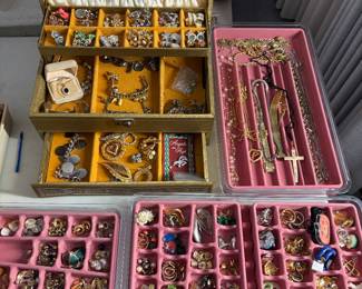 Vintage costume jewelry lots of earrings, rhinestones and lots of variety, Trifari and more