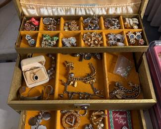 Vintage costume jewelry rhinestones and more! Brooches, charm bracelets & more