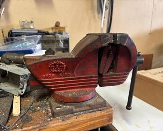 Shop king vintage vise